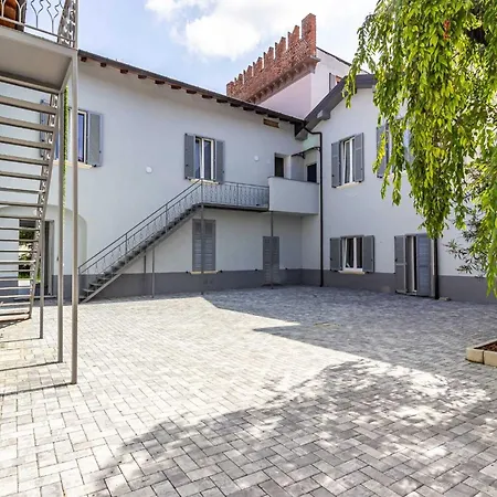 The Castle Apartamento San Fermo della Battaglia